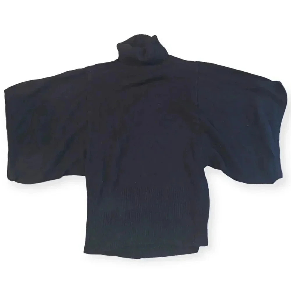 Turtle neck bat wing sweater
